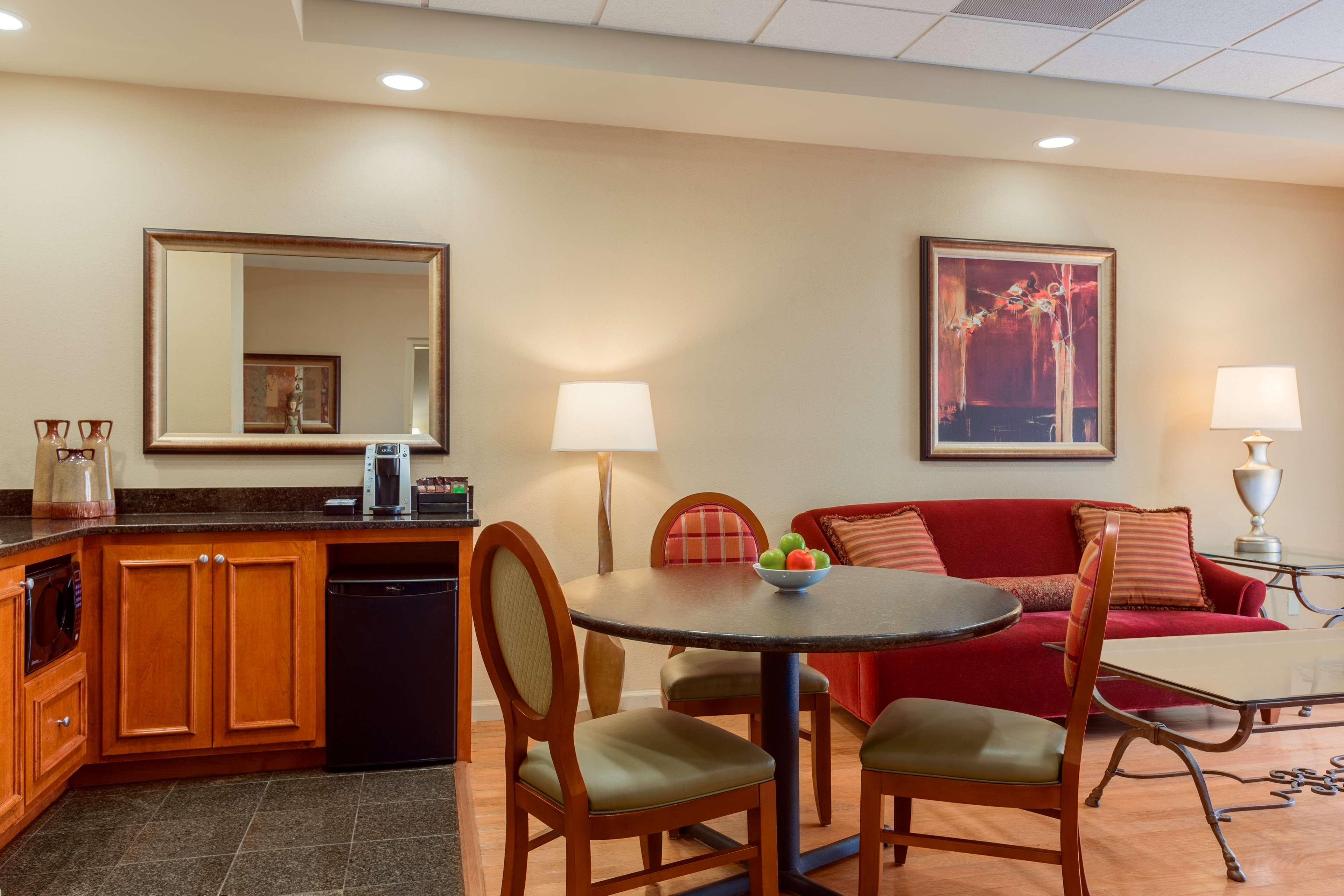 Embassy Suites By Hilton Columbia Greystone Εξωτερικό φωτογραφία