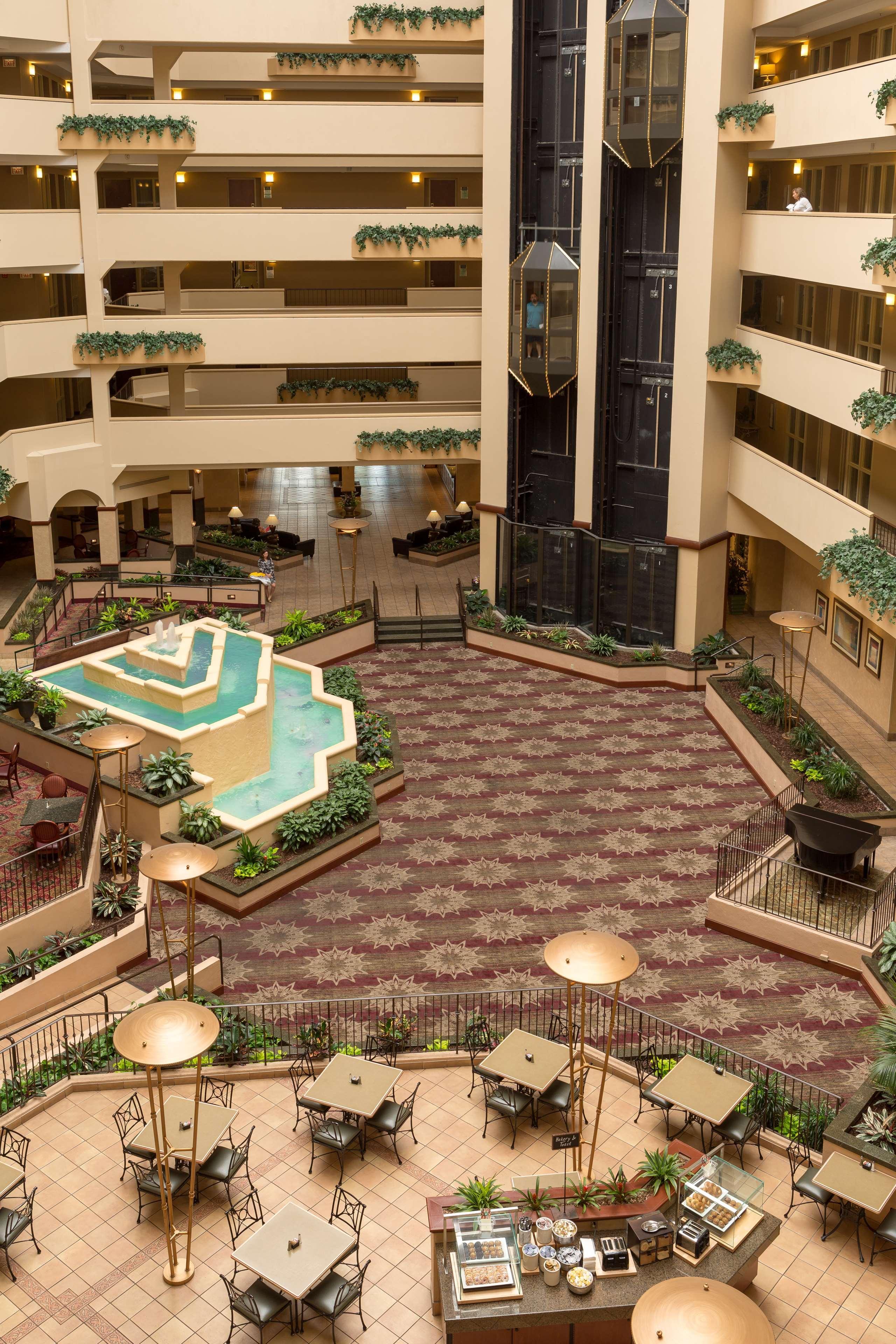 Embassy Suites By Hilton Columbia Greystone Εξωτερικό φωτογραφία