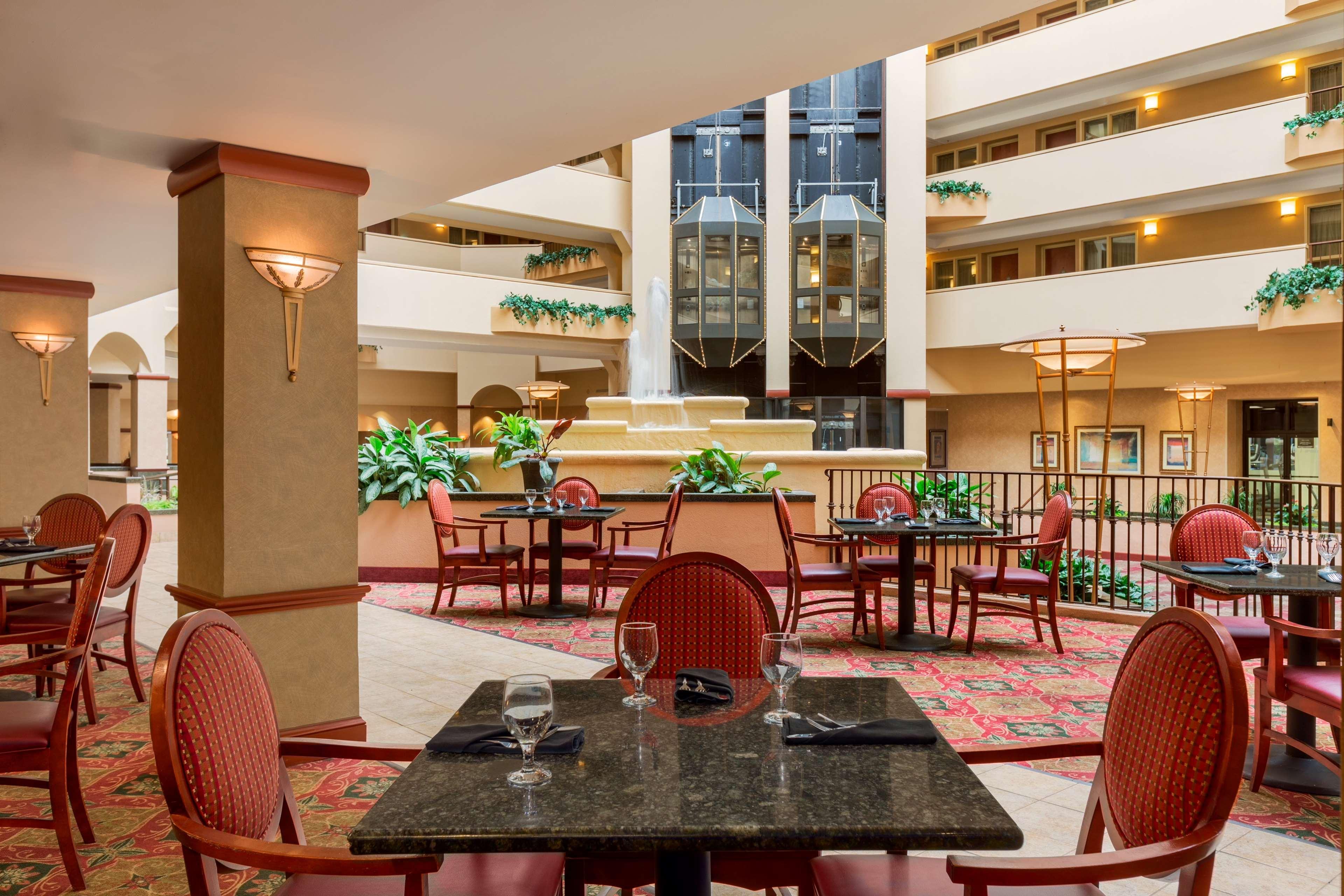 Embassy Suites By Hilton Columbia Greystone Εξωτερικό φωτογραφία