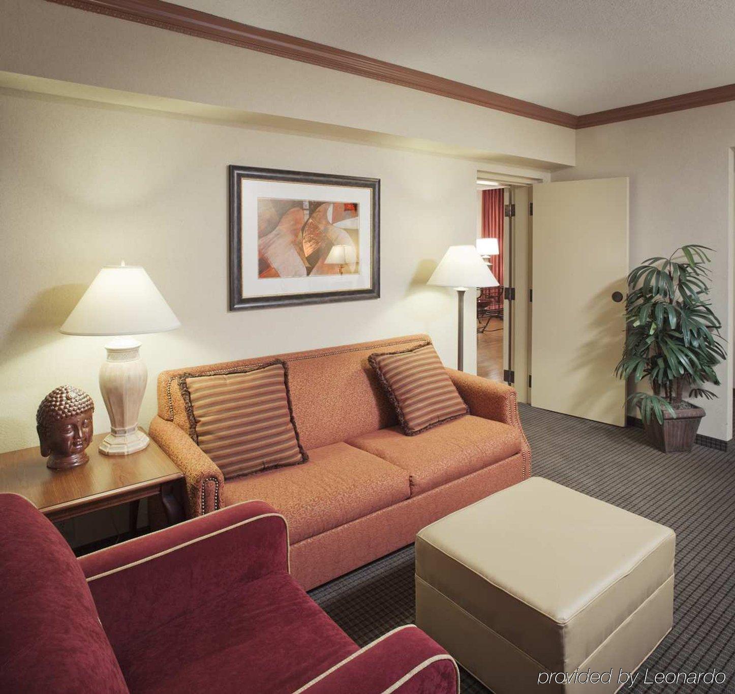 Embassy Suites By Hilton Columbia Greystone Δωμάτιο φωτογραφία